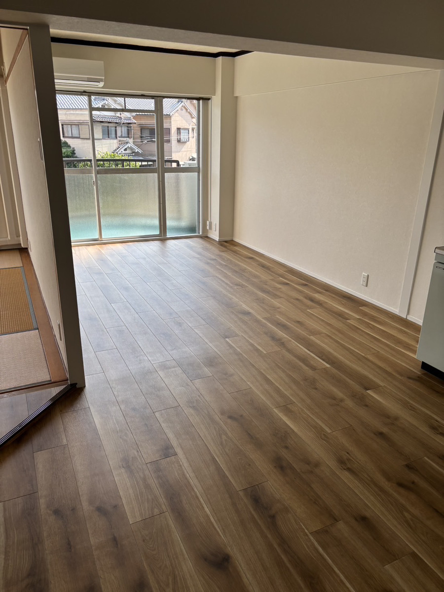 奈良でフロアタイルのリフォームなら岡村工務店へ|床リフォーム施工事例