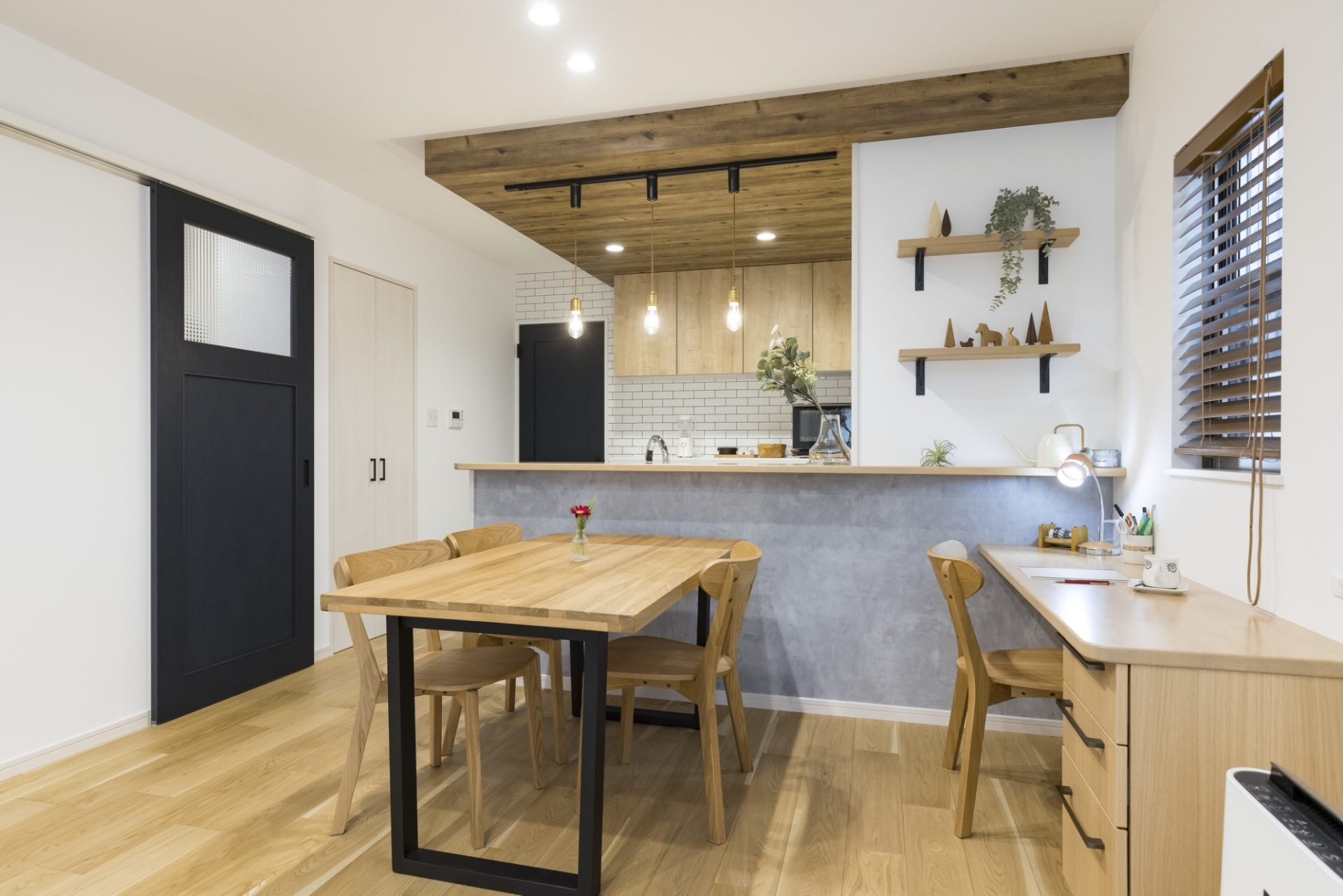 カフェ風の店舗リフォームイメージ