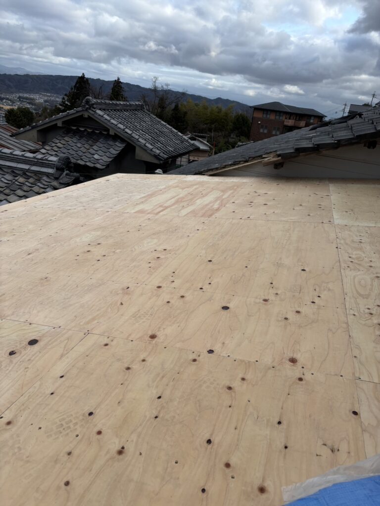 屋根工事　施工途中